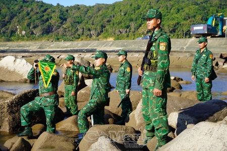 Đồn Biên phòng Hòn Khoai phát động đợt thi đua cao điểm chống buôn lậu, gian lận thương mại dịp Tết 2026