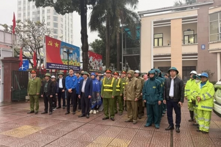 Đoàn Thanh niên phường Tây Mỗ ra quân cao điểm xử lý vi phạm trật tự đô thị