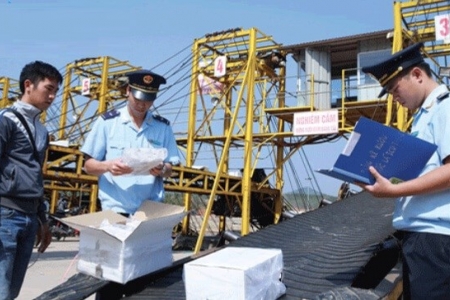 Hải quan thu ngân sách vượt dự toán