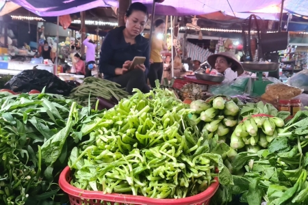 Trước phản ánh giá rau tăng cao, Hà Nội triển khai loạt giải pháp bình ổn thị trường dịp Tết