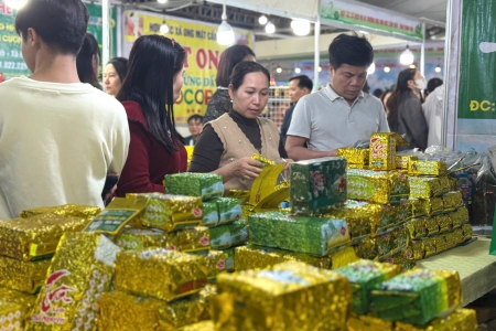 Sự kiện trưng bày nông sản, thực phẩm an toàn tỉnh Thanh Hóa năm 2025 đạt doanh số gần 20 tỷ đồng