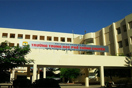 Mô hình trường phổ thông trong đại học công lập: Đã đến lúc làm rõ ranh giới