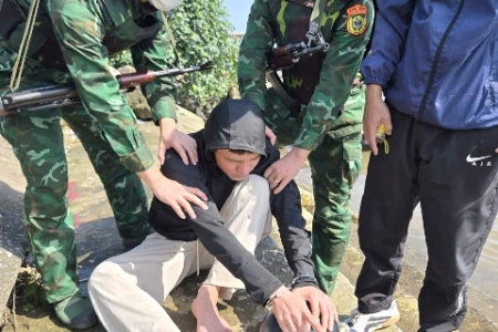 Biên phòng Quảng Trị bắt một đối tượng mua bán chất ma túy đã từng có tiền án
