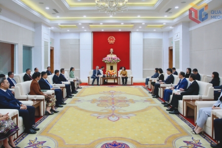 Quảng Ninh: Phó Bí thư Thường trực Tỉnh ủy tiếp Bộ trưởng Bộ Ngoại giao Lào