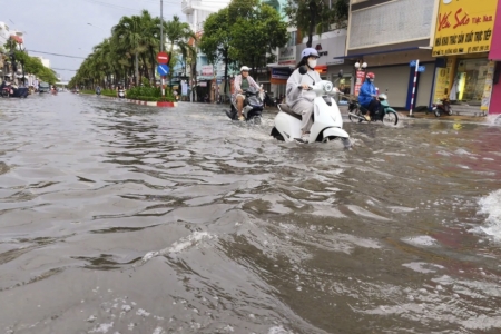 Cà Mau đầu tư hàng trăm tỷ đồng cho hệ thống ngăn mặn, ứng phó triều cường