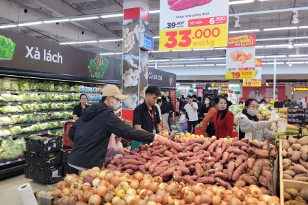 Bán lẻ Hà Nội vào mùa cao điểm Giáng sinh, khuyến mại lan tỏa khắp siêu thị