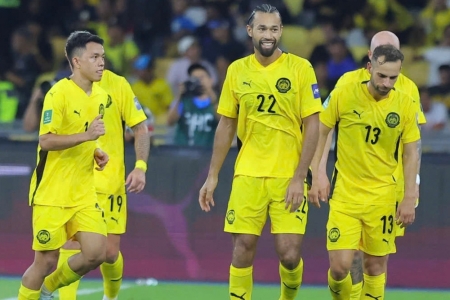 FIFA đang điều tra Tổng thư ký FAM, Datuk Noor Azman Rahman trong vụ làm giả giấy tờ nhập tịch của Malaysia