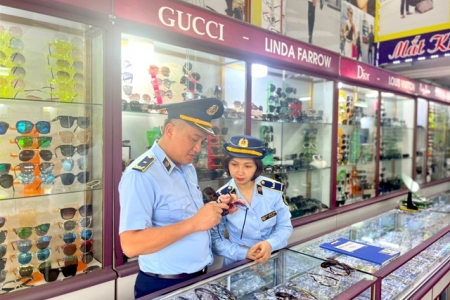 Quản lý thị trường Hà Tĩnh: Siết chặt kỷ cương, thu nộp ngân sách gần 1,7 tỷ đồng trong năm 2025