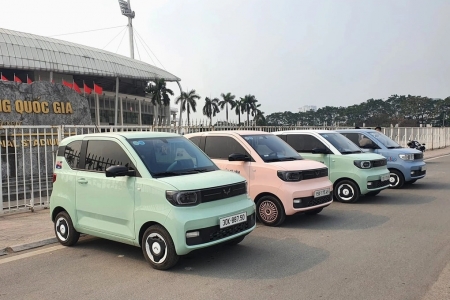 Doanh nghiệp sàn HoSE đặt mục tiêu tiêu thụ 22.200 xe điện trong năm 2026