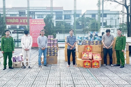 Hà Tĩnh: Triệt phá vụ sản xuất, buôn bán và vận chuyển trái phép hơn 1,5 tấn pháo