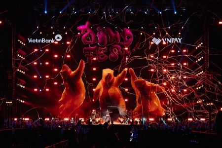 Đông Concert bùng nổ cảm xúc, giữ chân khán giả Hà Nội đến phút cuối cùng