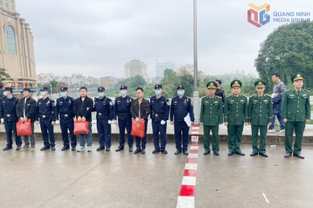 Trao trả 3 công dân Trung Quốc xuất cảnh trái phép