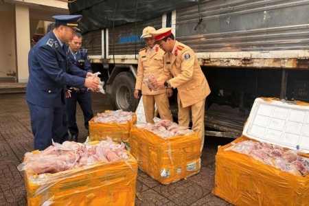 Hà Tĩnh: Phát hiện hơn 200kg thực phẩm không rõ nguồn gốc
