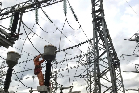 Đóng điện thành công công trình Đường dây và TBA 110kV Mai Sơn, tỉnh Sơn La