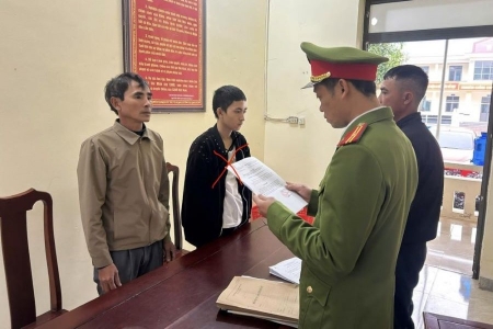 Hà Tĩnh: Khởi tố đối tượng lừa bán pháo trên mạng để chiếm đoạt tài sản