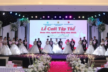 Công đoàn Nghệ An tổ chức lễ cưới tập thể cho 11 cặp đôi công nhân