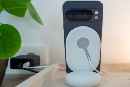 Google Pixel 10 và tranh cãi xung quanh chuẩn sạc không dây Qi2