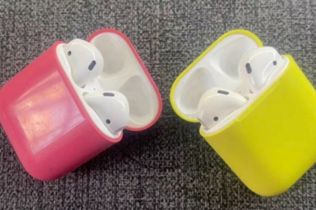 Tiết lộ gây bất ngờ về các nguyên mẫu AirPods đa sắc màu từng được Apple cân nhắc sản xuất