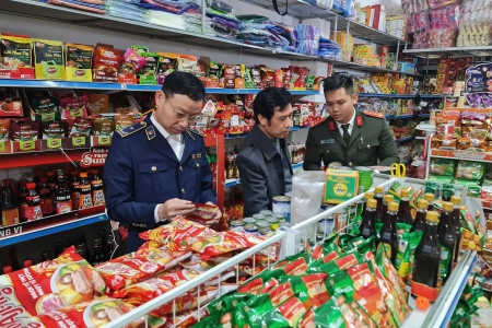 QLTT Hưng Yên: Quyết liệt công tác đấu tranh, phòng chống hàng giả và xâm phạm quyền sở hữu trí tuệ