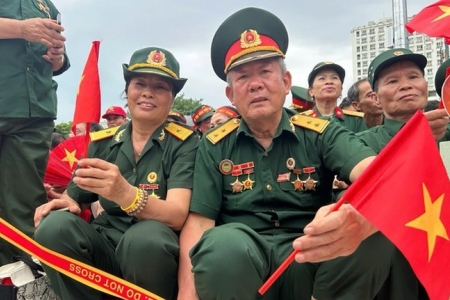 Cách nhận 400.000 đồng tiền an sinh xã hội dịp Tết Nguyên đán