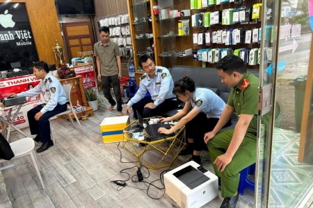 Quảng Ngãi siết chặt quản lý thị trường dịp Tết thông qua cơ chế phối hợp liên ngành và địa phương