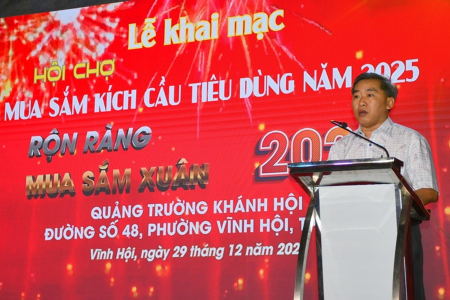 Khai mạc Hội chợ Xuân 2026 tại Công viên Khánh Hội: Kích cầu tiêu dùng và lan tỏa giá trị hàng Việt