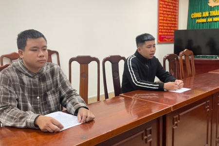 Huế: Khởi tố 2 đối tượng về hành vi “Tàng trữ vũ khí quân dụng”