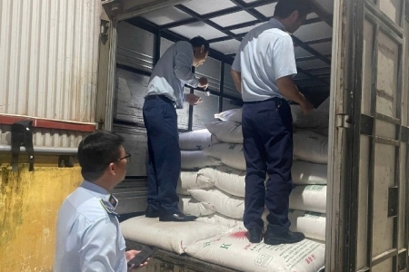 Phát hiện, tạm giữ 5 tấn đường cát nhập lậu trên địa bàn Quảng Trị