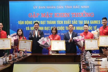 Bắc Ninh: Khen thưởng vận động viên đạt thành tích xuất sắc và học sinh đạt giải Cuộc thi âm nhạc quốc tế