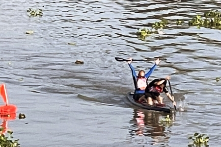 Hơn 240 vận động viên tham gia Giải đua thuyền ván SUP thành phố Cần Thơ mở rộng năm 2025