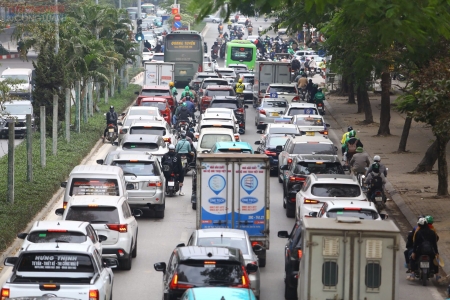 Bảo đảm trật tự, an toàn giao thông dịp Tết Dương lịch 2026