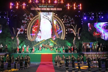 Khai mạc chuỗi hoạt động văn hóa, du lịch đặc sắc tại Măng Đen