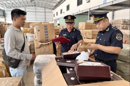 Hải quan khu vực VI triển khai đồng bộ các biện pháp kiểm soát hải quan dịp cuối năm