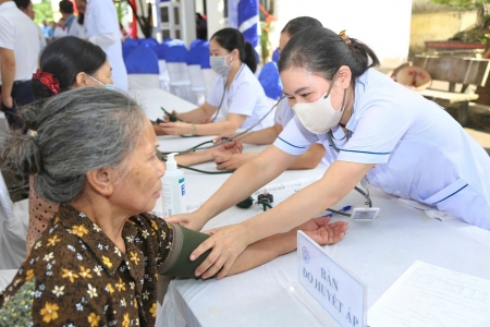 Bộ Y tế đề xuất miễn viện phí cơ bản, mở rộng mức hưởng bảo hiểm y tế