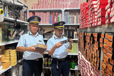 Quản lý thị trường Hà Tĩnh tổng lực siết chặt hàng lậu dịp sát Tết Nguyên đán 2026