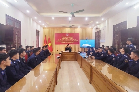 Hải đội 102 tổ chức tư vấn hướng nghiệp cho quân nhân chuẩn bị xuất ngũ