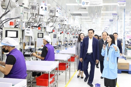 Công nghiệp Nghệ An bứt phá mạnh, lọt nhóm dẫn đầu cả nước năm 2025