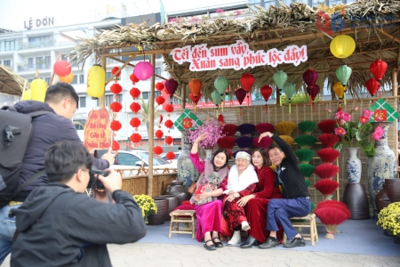 Quảng Ninh: Nhiều hoạt động hấp dẫn mừng Tết Nguyên đán Bính Ngọ 2026