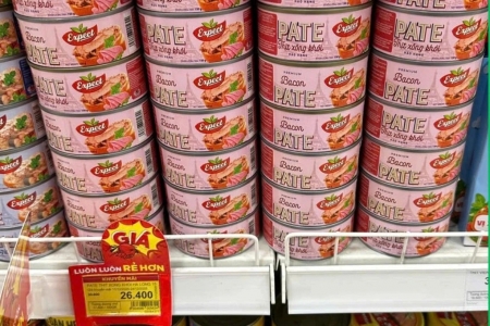 Siêu thị đồng loạt thu hồi sản phẩm sau vụ thịt lợn nhiễm bệnh