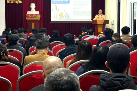 Công an Thanh Hóa tuyên truyền pháp luật về trật tự, an toàn giao thông trong hoạt động kinh doanh vận tải