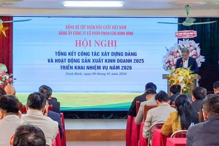 Công ty CP Phân lân Ninh Bình tổng kết công tác xây dựng Đảng, sản xuất kinh doanh năm 2025