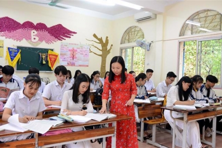 Bộ GD&ĐT lên tiếng về dạy thêm: Không cấm nhu cầu học tập chính đáng