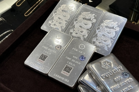 Giá bạc hôm nay 13/1: Tăng mạnh