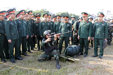 Bộ Quốc phòng kiểm tra công tác sẵn sàng chiến đấu bảo vệ Đại hội XIV của Đảng tại Bắc Ninh