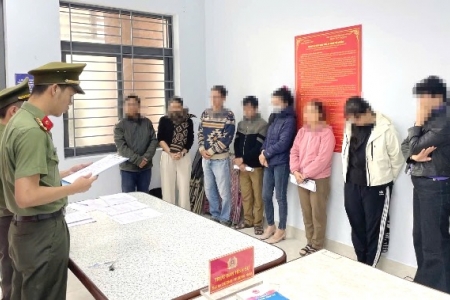 Công an Đà Nẵng khởi tố hàng loạt giám đốc và kế toán mua bán trái phép hóa đơn