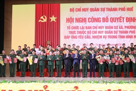 Huế: Điều động, bổ nhiệm chỉ huy trưởng quân sự 40 xã phường