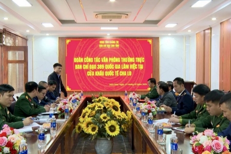 Kiểm tra công tác chống buôn lậu, gian lận thương mại và hàng giả tại Cửa khẩu quốc tế Cha Lo