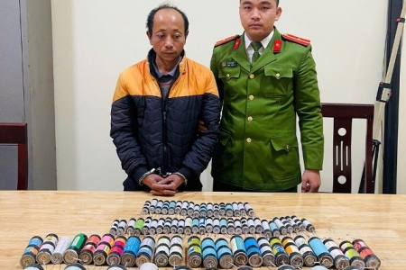 Nghệ An: Công an xã Châu Bình phát hiện, bắt giữ đối tượng sản xuất pháo nổ trái phép