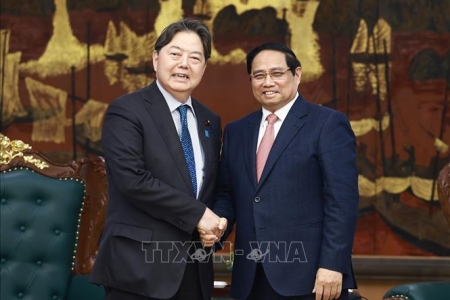 Thủ tướng Phạm Minh Chính tiếp Bộ trưởng Nội vụ và Truyền thông Nhật Bản