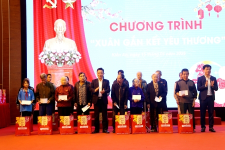 Phường Kiến An tổ chức Chương trình “Xuân gắn kết yêu thương”